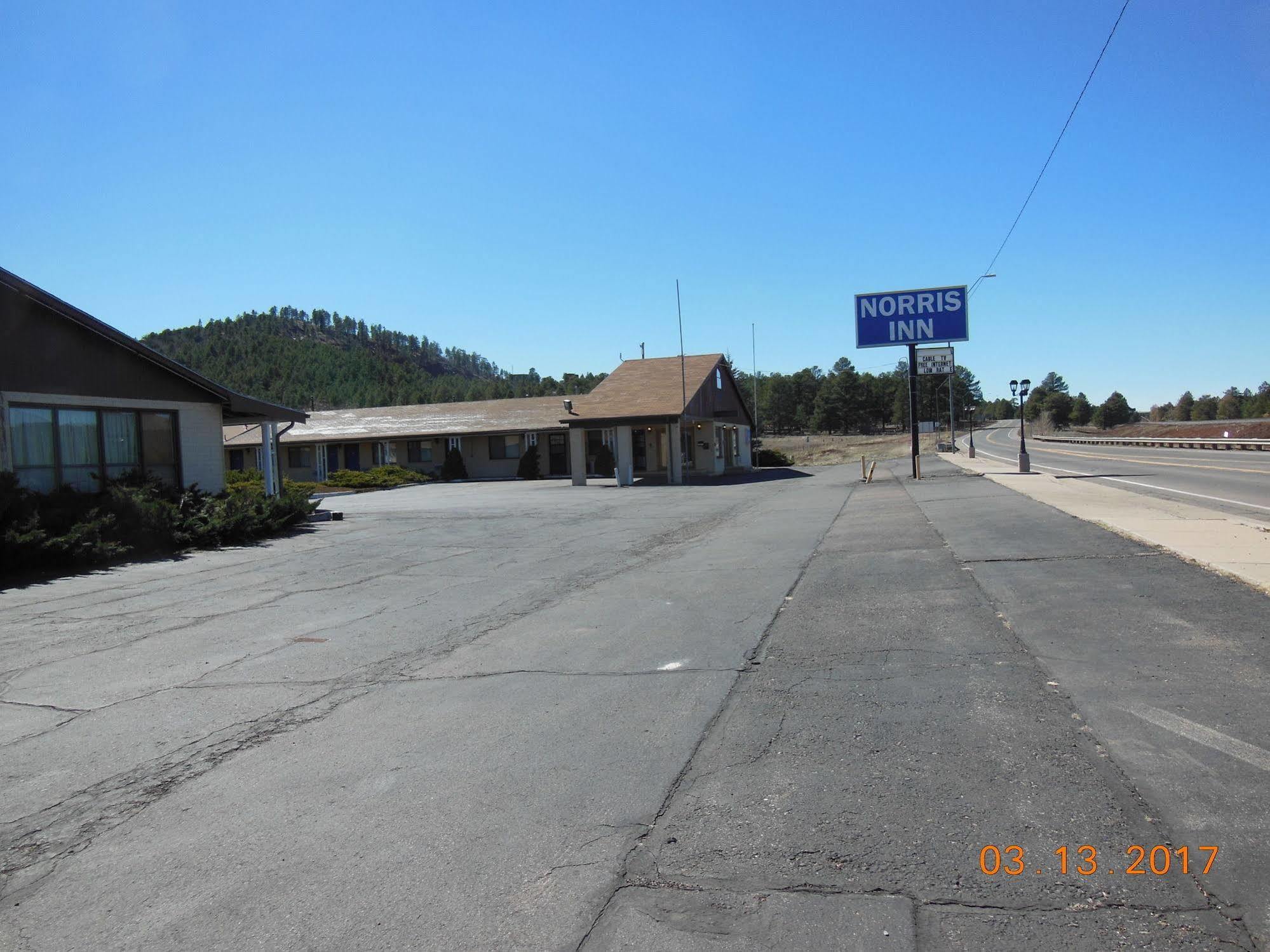Super 8 By Wyndham Williams West Route 66 - Grand Canyon Area Exteriör bild